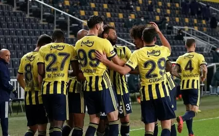 Fenerbahçe, RAMS Başakşehir'i 4-0 Mağlup Ederek Üstünlüğünü Sürdürdü