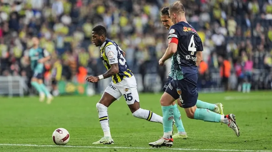 Fenerbahçe Süper Lig'de Mondihome Kayserispor'u 3-0 Mağlup Etti