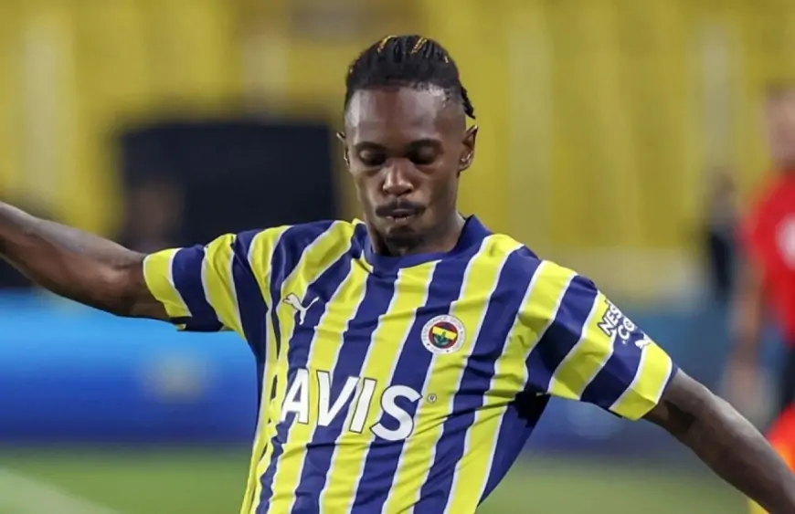 Fenerbahçe'de Dev Ayrılık!