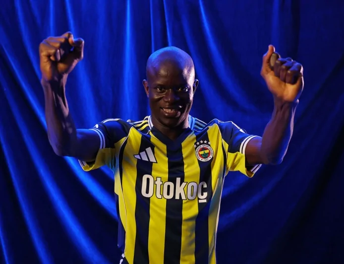 Fransız Yıldız N'Golo Kante Yine Deplasmanda Patladı!